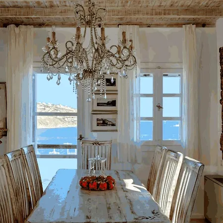 Semesterbostad Private With View And Pool