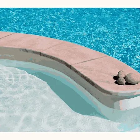 Semesterbostad Private With View And Pool